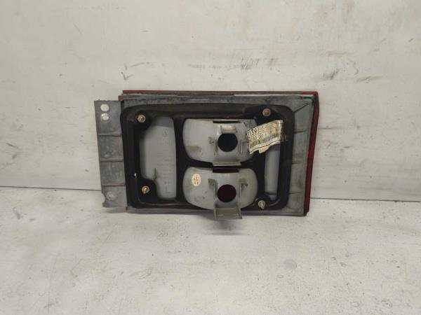 FEU ARRIERE GAUCHE SEAT - Vue 2